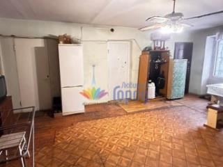 Комната, 24.1 м², 8-комн.