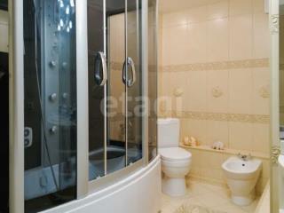 Квартира, 230 м², 5/5 этаж