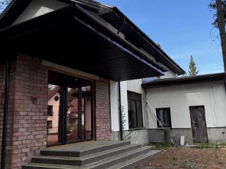  дом, 316 м², 21 сотка