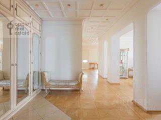 4-комн. квартира, 180 м², 14/17 этаж