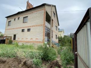 3-этажный дом, 360.4 м², 6 соток