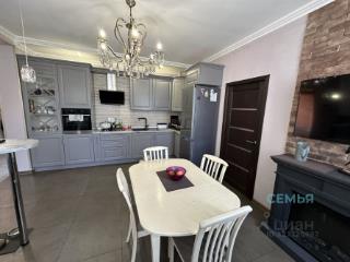 2-этажный дом, 200 м², 4 сотки