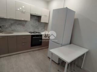 2-комн. квартира, 47 м², 11/17 этаж