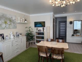 4-комн. квартира, 81.5 м², 2/2 этаж