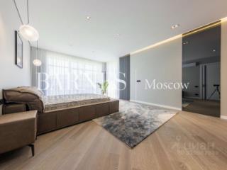 2-этажный дом, 600 м², 15 соток
