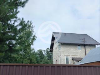  дом, 285 м², 13.83 соток