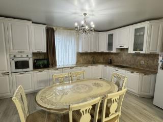  дом, 120 м², 9 соток