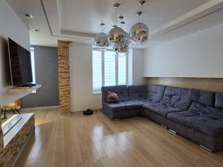 5-комн. квартира, 132.5 м², 9/10 этаж