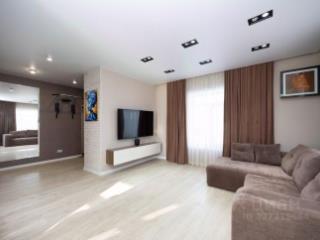 2-этажный коттедж, 198.5 м², 10 соток