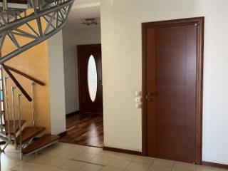 6-комн. квартира, 261.2 м², 7/9 этаж