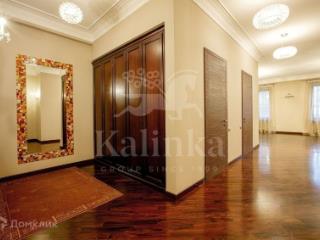 5-комн. квартира, 187.8 м², 4/8 этаж