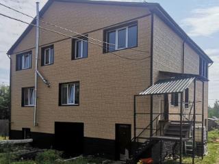  таунхаус, 203 м², 5.5 соток