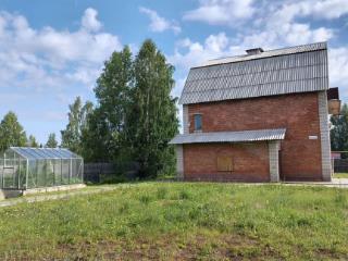  дом, 305 м², 15 соток