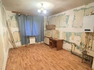 2-комн. квартира, 71.2 м², 1/3 этаж