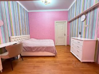 3-этажный таунхаус, 200 м²