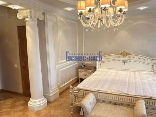 4-комн. квартира, 198 м², 7/12 этаж