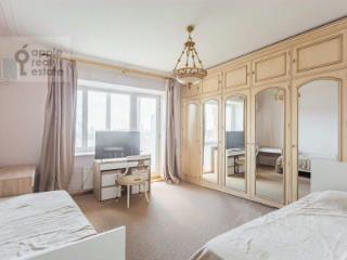 4-комн. квартира, 180 м², 14/17 этаж