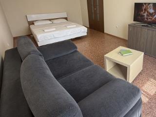 2-комн. квартира, 58 м², 3 этаж