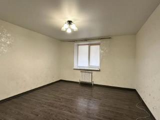 3-комн. квартира, 79 м², 1/10 этаж