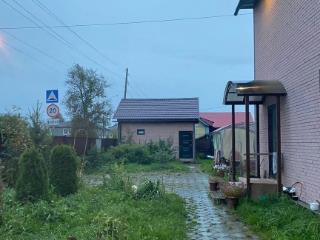  дом, 185.5 м², 8 соток