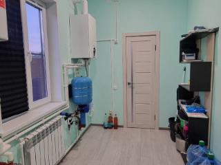  дом, 190 м², 15 соток