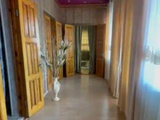  дом, 235 м², 8 соток