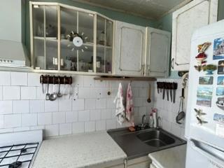 2-комн. квартира, 42 м², 3/5 этаж