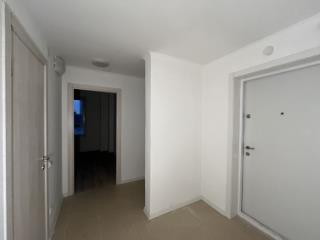 3-комн. квартира, 75.8 м², 18/33 этаж