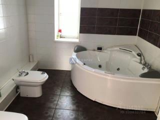 2-этажный дом, 151 м², 12.05 соток