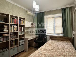 3-комн. квартира, 58 м², 5/5 этаж