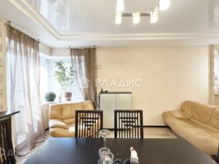 4-комн. квартира, 134.8 м², 2/4 этаж