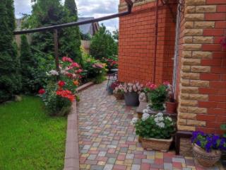 3-этажный дом, 253 м², 4.3 сотки