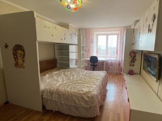  коттедж, 140 м², 10 соток