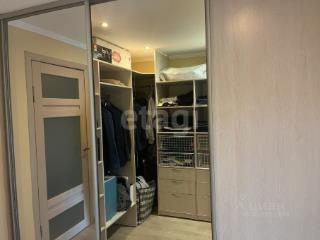 4-комн., Квартира, 241.9 м², 1/3 этаж