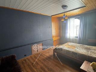  дом, 280 м², 18.3 соток