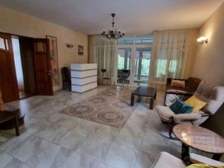 2-этажный дом, 1768.8 м², 100 соток