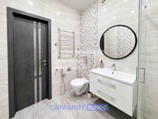 3-этажный дом, 262.2 м², 8 соток