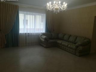 3-этажный дом, 184 м², 3 сотки