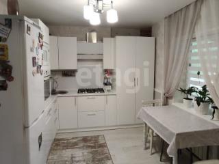  дом, 92 м², 10.2 соток