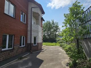  таунхаус, 540 м², 8 соток