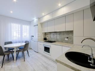 2-комн. квартира, 55.7 м², 1/10 этаж