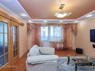 3-комн. квартира, 82 м², 3/10 этаж