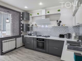 2-комн. квартира, 60 м², 2/10 этаж