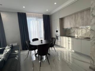 3-комн. квартира, 75 м², 10/42 этаж