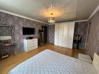 2-этажный дом, 200 м², 4 сотки