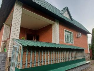  дом, 206.8 м², 12 соток