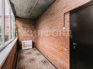  дом, 172 м², 21 сотка