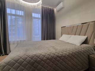 3-комн. квартира, 90 м², 1/5 этаж