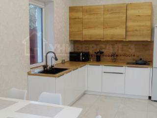 2-этажный дом, 158 м², 9 соток