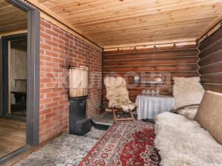  дом, 172 м², 21 сотка